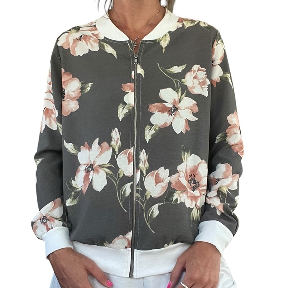 Le Lis Women’s Sz S Gray Blush Pink Floral Zip Chiffon Bomber Jacket Cottagecore - Picture 15 of 16